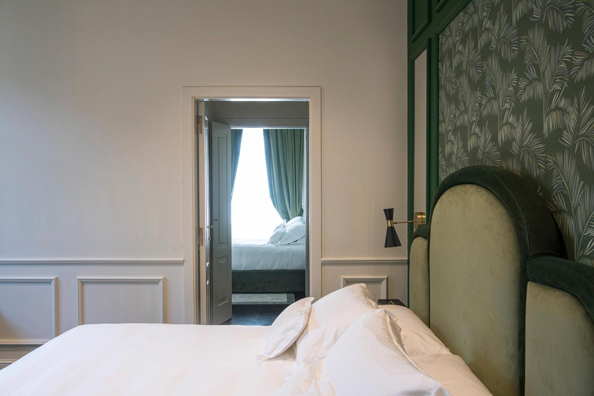 Hotel La Gemma Florence Exterior photo A room at the hotel